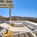 Nefeli Residence & Suite Ftelia Beach Mykonos