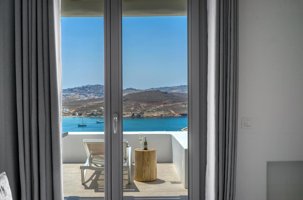 Nefeli & Mykonos